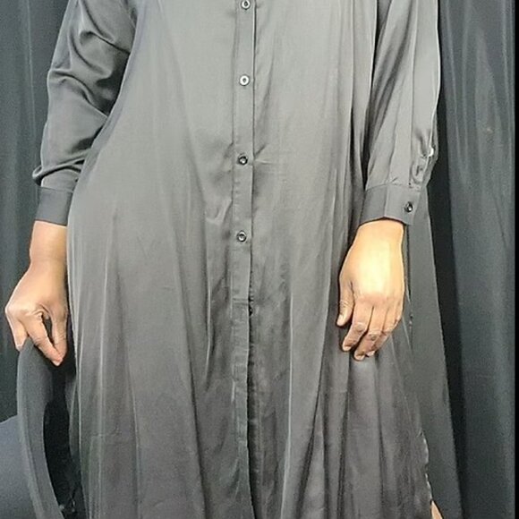 Oversized Maxi Top/Dress with Grommets - Picture 8 of 8